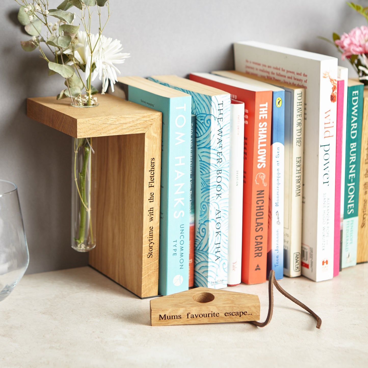 Le Serre-Livres Architectural